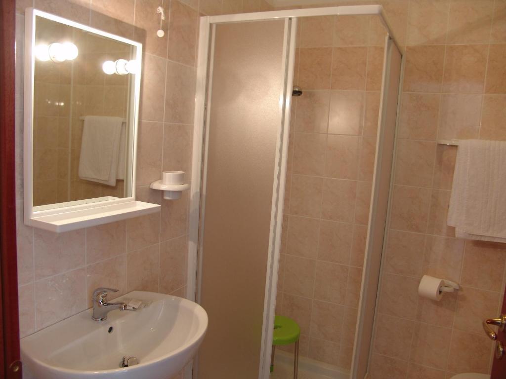 Hotel Villa Adriatica Portocannone Camera foto